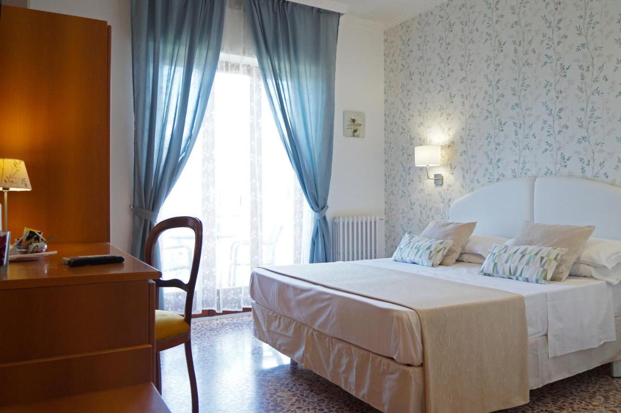 Villa Susy Relais サンタニェッロ エクステリア 写真