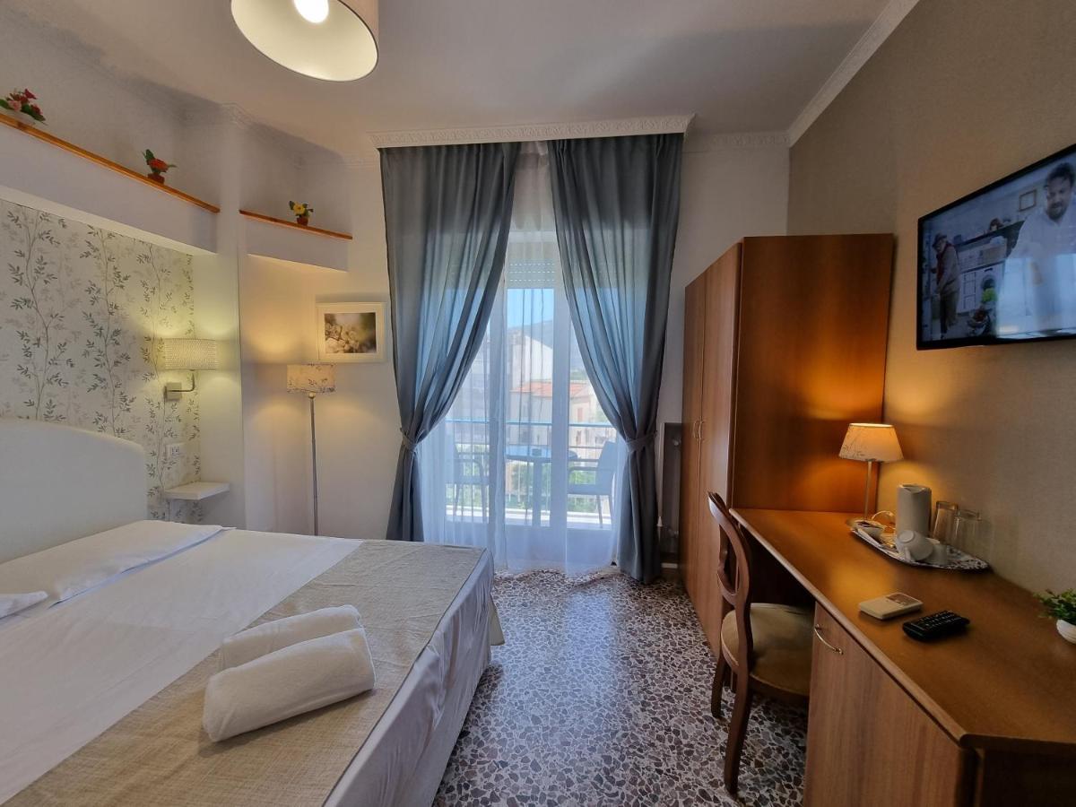 Villa Susy Relais サンタニェッロ エクステリア 写真